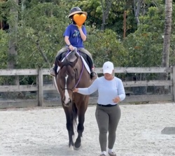 Oscar Appendix Hunter photo 7
